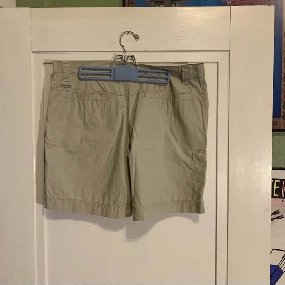 COLUMBIA Men's Cotton Sportsman Shorts waist 36 and length 9”
